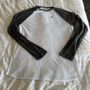 Billabong men’s long sleeve shirt white grey